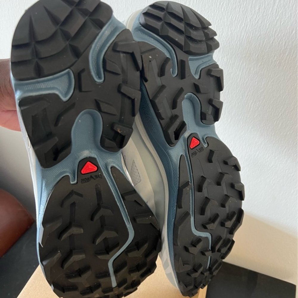 Salomon Hiking Sneakers - Picture 4 of 4